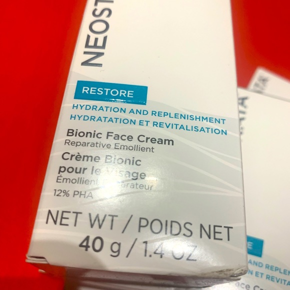 NEOSTRATA Bionic Face Cream (1.4 oz.)
A rich, anti-aging cream that soothes ma.. - Picture 4 of 4